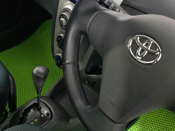 Toyota Vitz II (XP90) с пробегом 2005 года, цена 420 000 рублей, 166557 км, хэтчбек, Автокод Объявления