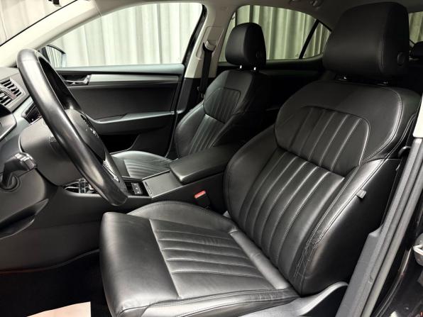 Skoda Superb III с пробегом 2017 года, цена 1 949 000 рублей, 115526 км, лифтбек, Автокод Объявления