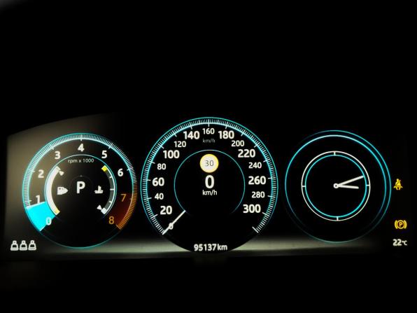 Jaguar XJ IV (X351) Рестайлинг с пробегом 2019 года, цена 3 700 000 рублей, 95135 км, седан, Автокод Объявления