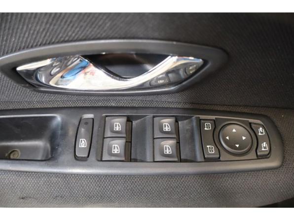 Renault Megane III Рестайлинг с пробегом 2013 года, цена 722 000 рублей, 146978 км, хэтчбек, Автокод Объявления