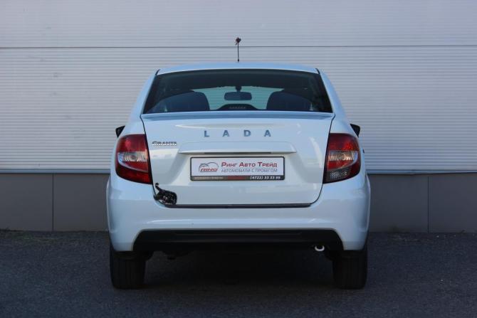 Lada (ВАЗ) Granta I Рестайлинг с пробегом 2018 года, цена 399 000 рублей, 268526 км, седан, Автокод Объявления
