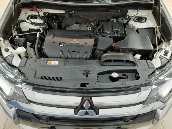 Mitsubishi Outlander III Рестайлинг 2 с пробегом 2017 года, цена 1 640 000 рублей, 265469 км, внедорожник, Автокод Объявления