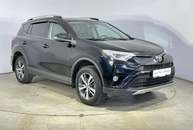 Toyota RAV4 IV (XA40) Рестайлинг с пробегом 2018 года, цена 2 150 000 рублей, 150679 км, внедорожник, Автокод Объявления