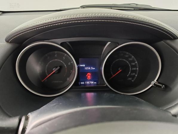 Mitsubishi Outlander II Рестайлинг с пробегом 2010 года, цена 949 000 рублей, 196792 км, внедорожник, Автокод Объявления