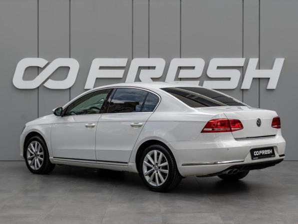 Volkswagen Passat B7 с пробегом 2014 года, цена 1 210 000 рублей, 238051 км, седан, Автокод Объявления