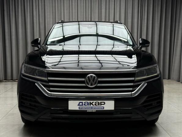 Volkswagen Touareg III с пробегом 2019 года, цена 4 249 000 рублей, 235249 км, внедорожник, Автокод Объявления
