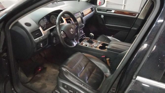 Volkswagen Touareg II с пробегом 2014 года, цена 1 566 000 рублей, 461086 км, внедорожник, Автокод Объявления