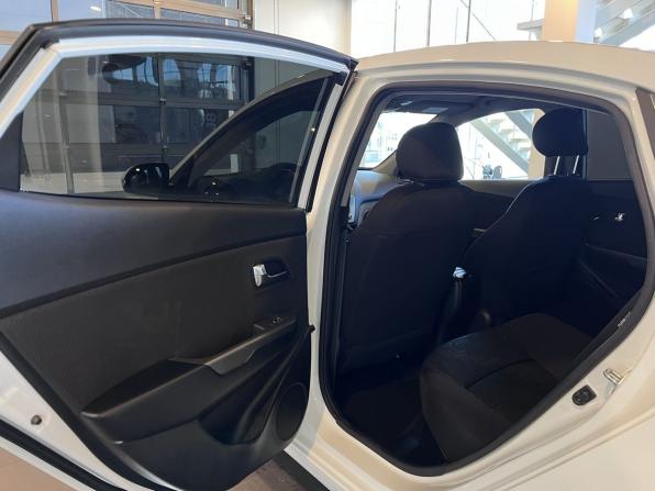 Kia Rio III Рестайлинг с пробегом 2015 года, цена 1 225 000 рублей, 150403 км, седан, Автокод Объявления