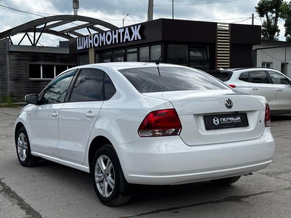 Volkswagen Polo V с пробегом 2013 года, цена 632 000 рублей, 158299 км, седан, Автокод Объявления