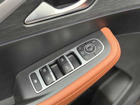 Omoda C5 I с пробегом 2023 года, цена 1 720 000 рублей, 34000 км, внедорожник, Автокод Объявления