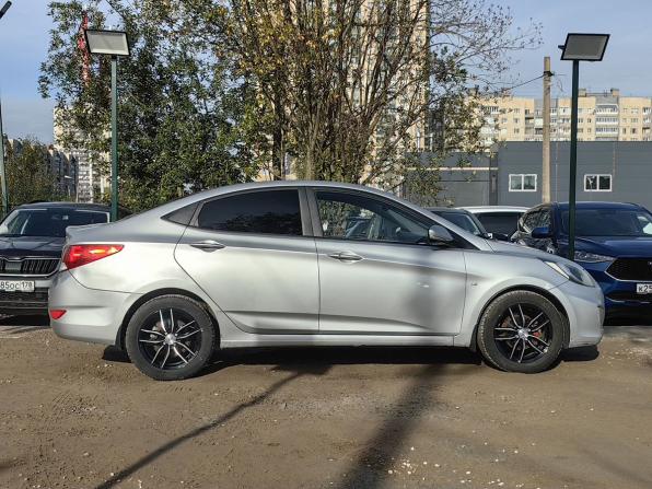Hyundai Solaris I с пробегом 2012 года, цена 479 000 рублей, 232100 км, седан, Автокод Объявления