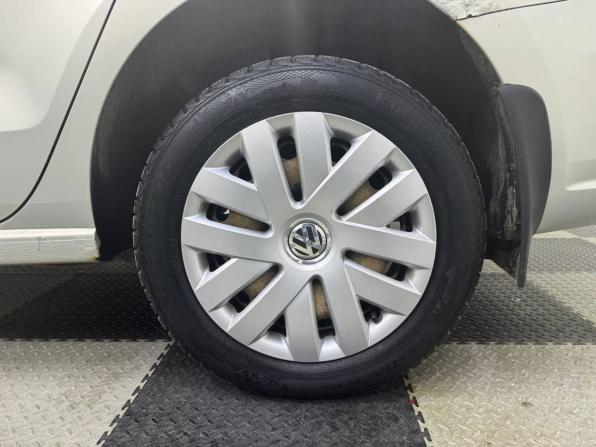 Volkswagen Polo V с пробегом 2011 года, цена 599 000 рублей, 230000 км, седан, Автокод Объявления