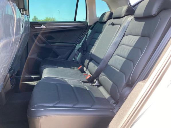 Volkswagen Tiguan II с пробегом 2019 года, цена 3 840 000 рублей, 76914 км, внедорожник, Автокод Объявления