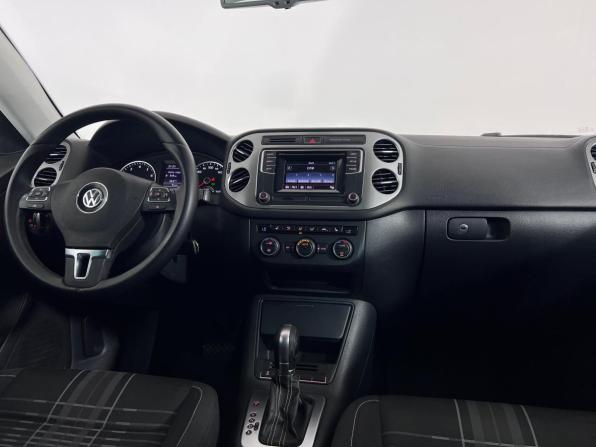 Volkswagen Tiguan I Рестайлинг с пробегом 2016 года, цена 1 490 000 рублей, 137030 км, внедорожник, Автокод Объявления