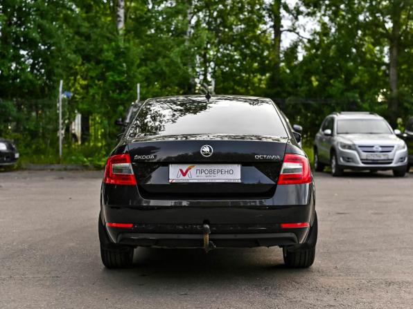 Skoda Octavia III (A7) Рестайлинг с пробегом 2018 года, цена 1 480 000 рублей, 113630 км, лифтбек, Автокод Объявления