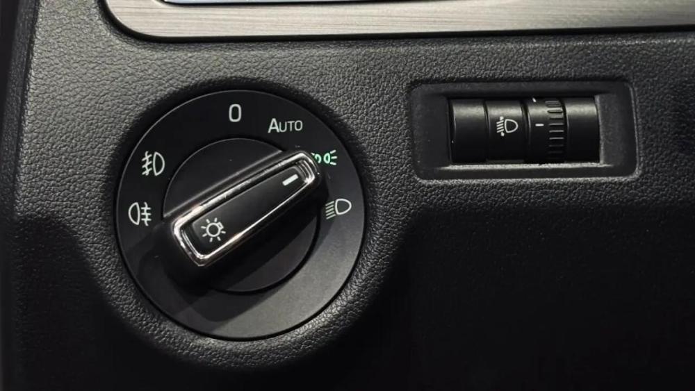 Skoda Rapid I Рестайлинг Смоленск  - изображение 13