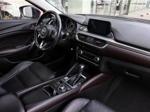 Mazda 6 III (GJ) Рестайлинг с пробегом 2017 года, цена 2 149 000 рублей, 81344 км, седан, Автокод Объявления