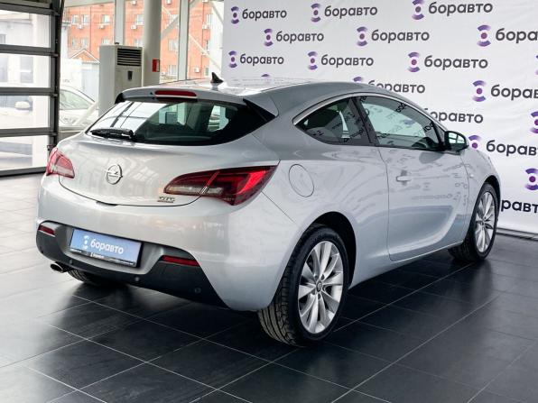 Opel Astra J Рестайлинг с пробегом 2012 года, цена 1 080 000 рублей, 143801 км, хэтчбек, Автокод Объявления