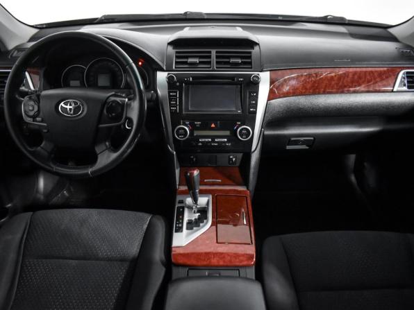 Toyota Camry VII (XV50) с пробегом 2013 года, цена 1 349 000 рублей, 268000 км, седан, Автокод Объявления