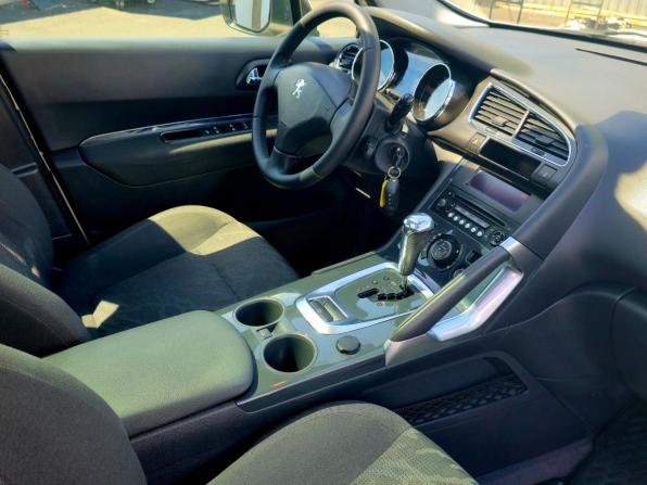 Peugeot 3008 I с пробегом 2012 года, цена 870 000 рублей, 114980 км, внедорожник, Автокод Объявления