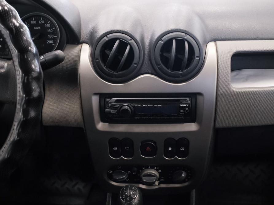 Renault Logan I Рестайлинг Самара  - изображение 12