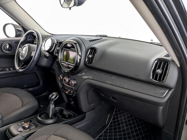 Mini Countryman II с пробегом 2017 года, цена 1 935 000 рублей, 59440 км, внедорожник, Автокод Объявления