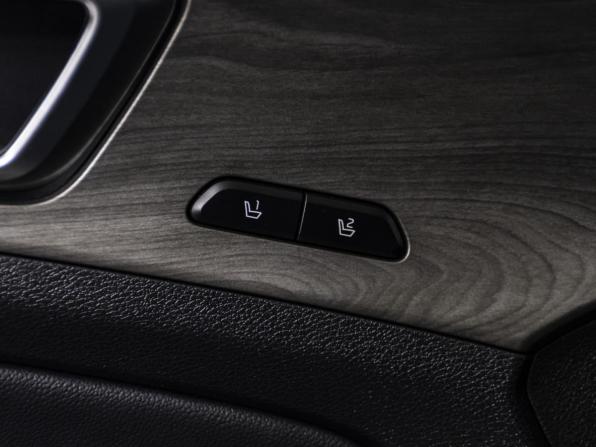 Kia Sportage V с пробегом 2022 года, цена 3 298 000 рублей, 63666 км, внедорожник, Автокод Объявления