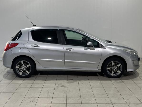 Peugeot 308 I с пробегом 2010 года, цена 515 000 рублей, 117772 км, хэтчбек, Автокод Объявления