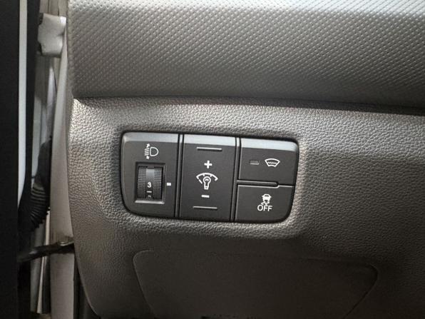 Hyundai Creta I Рестайлинг с пробегом 2021 года, цена 1 912 000 рублей, 91854 км, внедорожник, Автокод Объявления