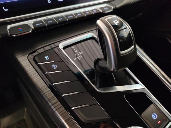 Geely Atlas Pro с пробегом 2022 года, цена 1 855 000 рублей, 53700 км, внедорожник, Автокод Объявления