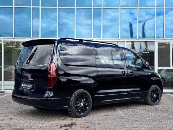 Hyundai Grand Starex I с пробегом 2010 года, цена 1 160 000 рублей, 351280 км, минивэн, Автокод Объявления