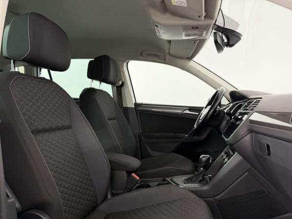 Volkswagen Tiguan II с пробегом 2018 года, цена 2 050 000 рублей, 145130 км, внедорожник, Автокод Объявления