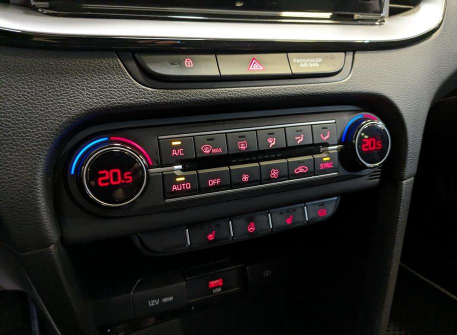 Kia Ceed III Санкт-Петербург  - изображение 26