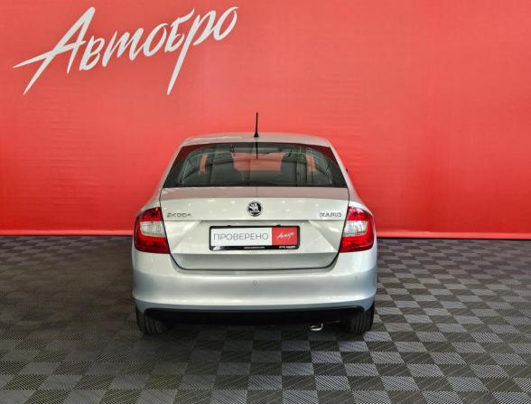 Skoda Rapid I с пробегом 2014 года, цена 875 000 рублей, 104680 км, лифтбек, Автокод Объявления