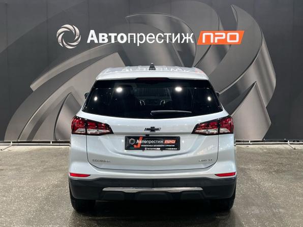 Chevrolet Equinox III Рестайлинг с пробегом 2021 года, цена 2 484 000 рублей, 39080 км, внедорожник, Автокод Объявления