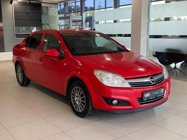 Opel Astra H Рестайлинг с пробегом 2011 года, цена 775 000 рублей, 209969 км, седан, Автокод Объявления