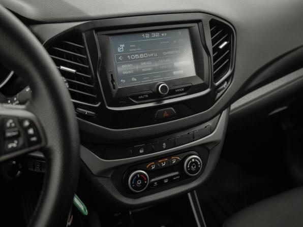 Lada (ВАЗ) Vesta I с пробегом 2017 года, цена 870 000 рублей, 134000 км, седан, Автокод Объявления
