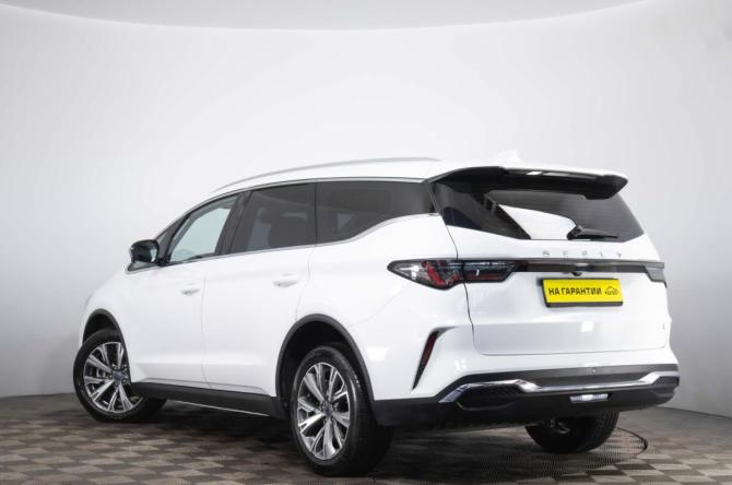 Geely Jiaji I Рестайлинг с пробегом 2024 года, цена 2 559 000 рублей, 52365 км, минивэн, Автокод Объявления