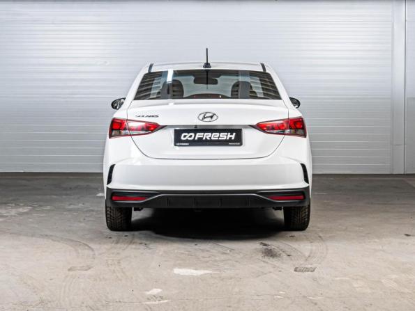 Hyundai Solaris II Рестайлинг с пробегом 2021 года, цена 1 428 070 рублей, 102392 км, седан, Автокод Объявления