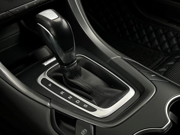 Ford Mondeo V с пробегом 2019 года, цена 1 763 700 рублей, 121530 км, седан, Автокод Объявления