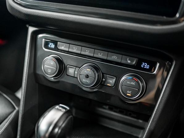 Volkswagen Tiguan II с пробегом 2019 года, цена 2 600 000 рублей, 50890 км, внедорожник, Автокод Объявления