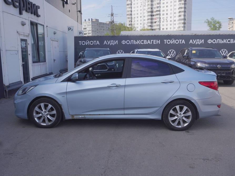 Hyundai Solaris I Москва  - изображение 8