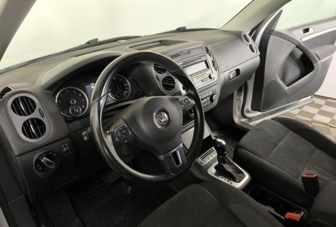 Volkswagen Tiguan I Рестайлинг с пробегом 2012 года, цена 1 320 000 рублей, 174000 км, внедорожник, Автокод Объявления