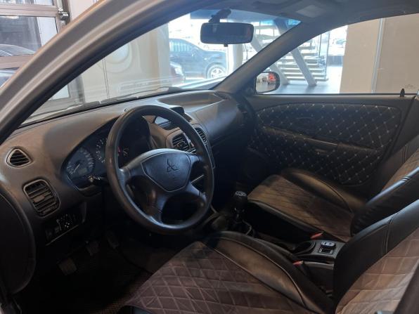 Mitsubishi Carisma I Рестайлинг с пробегом 2003 года, цена 155 000 рублей, 263203 км, седан, Автокод Объявления