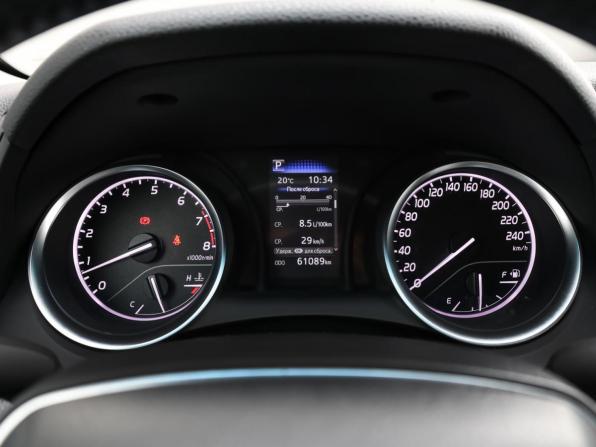 Toyota Camry VIII (XV70) Рестайлинг с пробегом 2021 года, цена 3 049 000 рублей, 61088 км, седан, Автокод Объявления