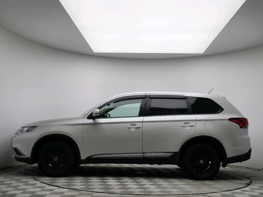 Mitsubishi Outlander III Рестайлинг 2 Мурманск  - изображение 4