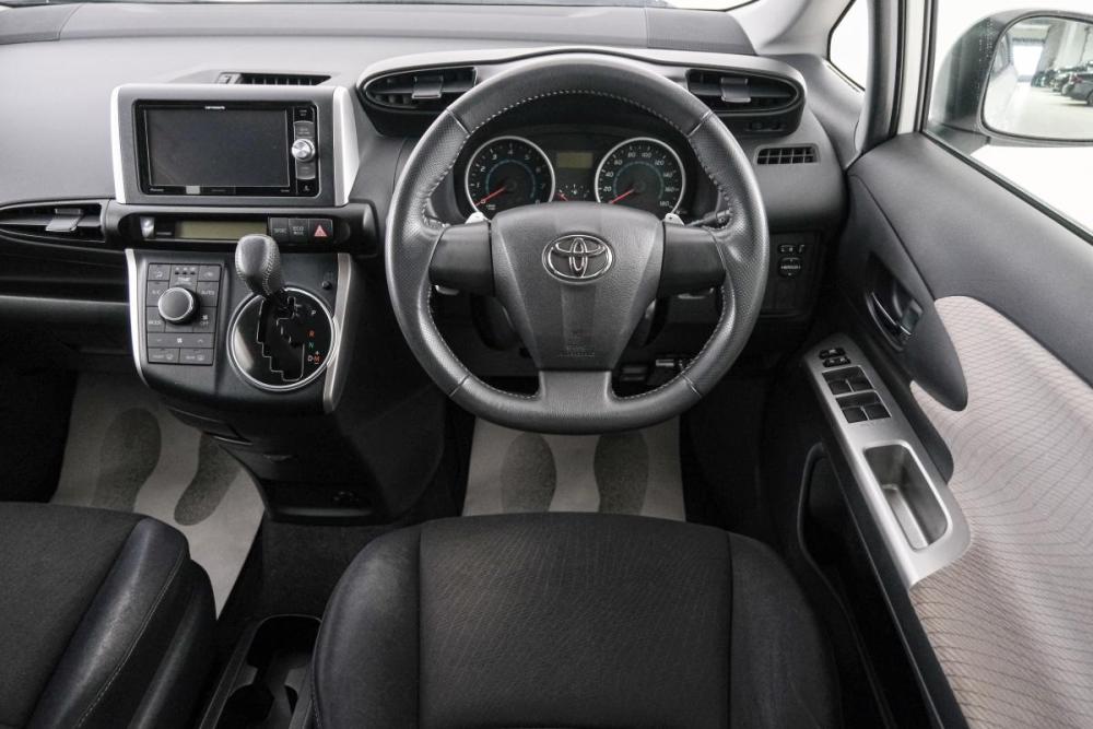 Toyota Wish II Красноярск  - изображение 15