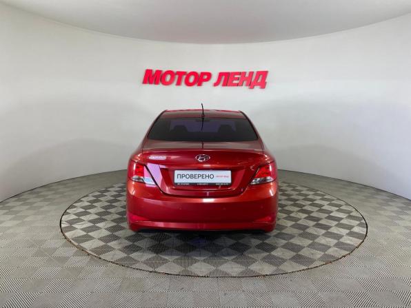 Hyundai Solaris I Рестайлинг с пробегом 2015 года, цена 899 000 рублей, 252209 км, седан, Автокод Объявления