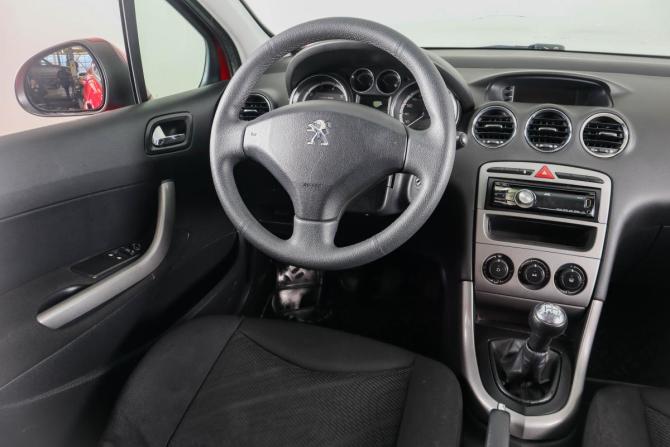Peugeot 308 I Рестайлинг с пробегом 2012 года, цена 459 000 рублей, 250000 км, хэтчбек, Автокод Объявления