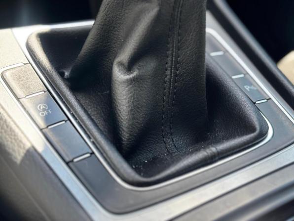 Volkswagen Golf VII с пробегом 2013 года, цена 960 000 рублей, 222000 км, хэтчбек, Автокод Объявления